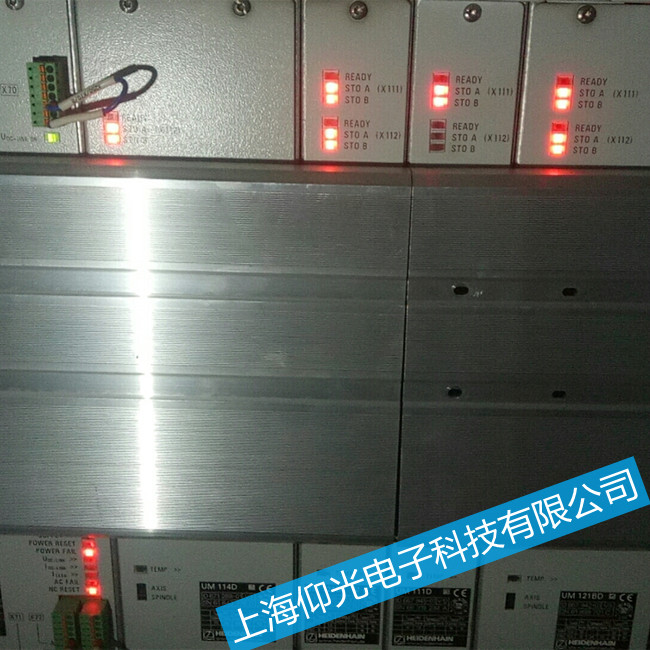 海德漢放大器上電就跳閘維修公司-UM114驅(qū)動(dòng)器上錯(cuò)電維修方法