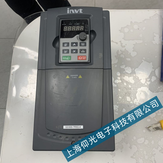 青島英威騰變頻CHE100-220G輸入過電壓報OSF怎么辦?怎么檢修?-專業維修廠家